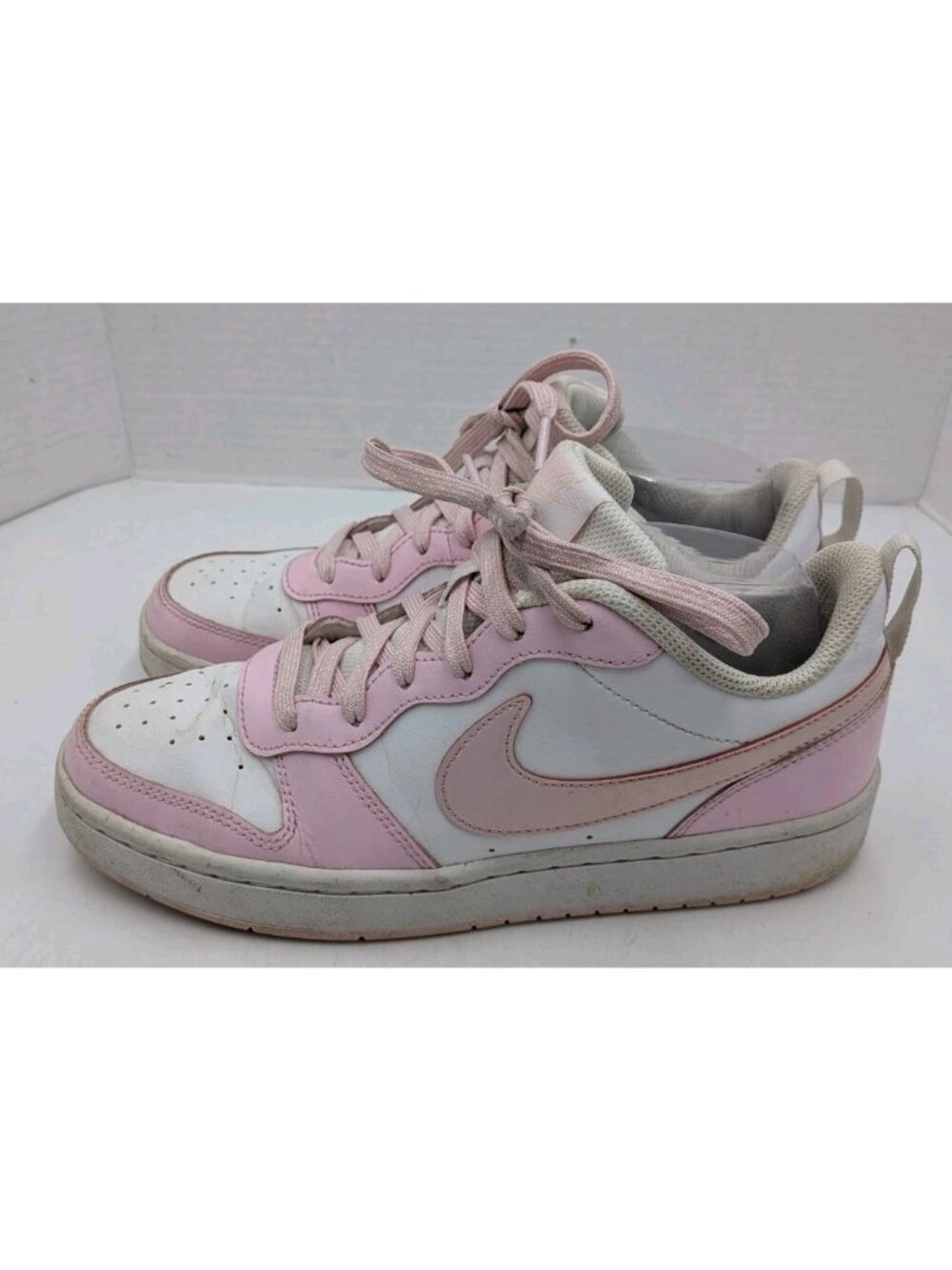Nike Shoes Girls 7Y White Pink Court  Borough Low 2 DQ0492-100 Casual Sneakers